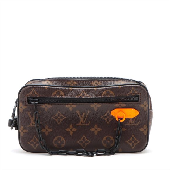 Louis Vuitton Other - SOLD OUT ❌ Louis Vuitton Monogram Solar Ray Pochette Volga